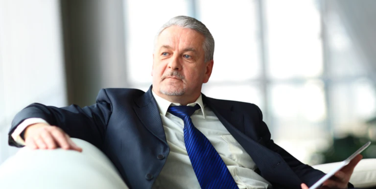 se puede ser administrador de una sl estando jubilado